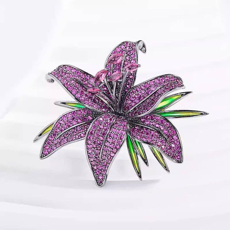 Luxury Lily Brooch Elegant Floral Brooch with Rhinestones