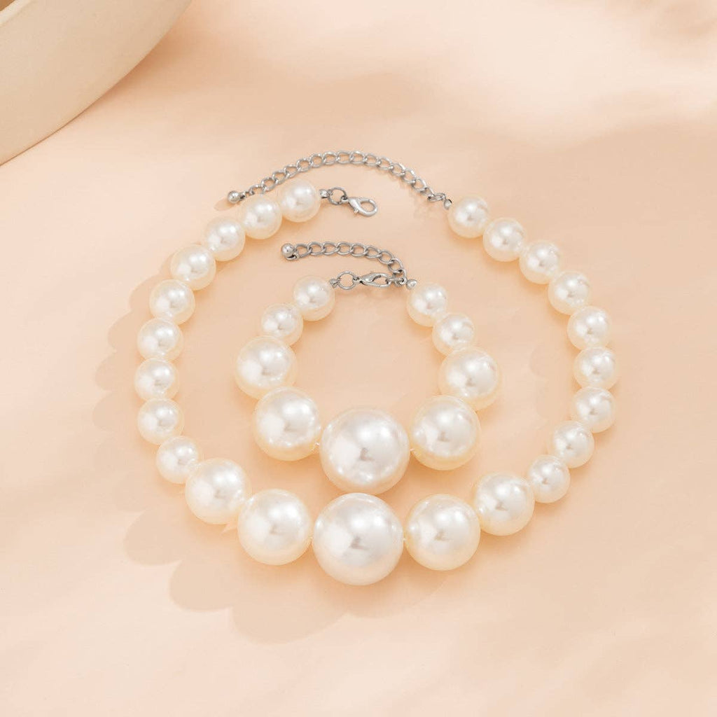 Vintage Style Faux Pearl Beaded Necklace Artisan Design Jewelry