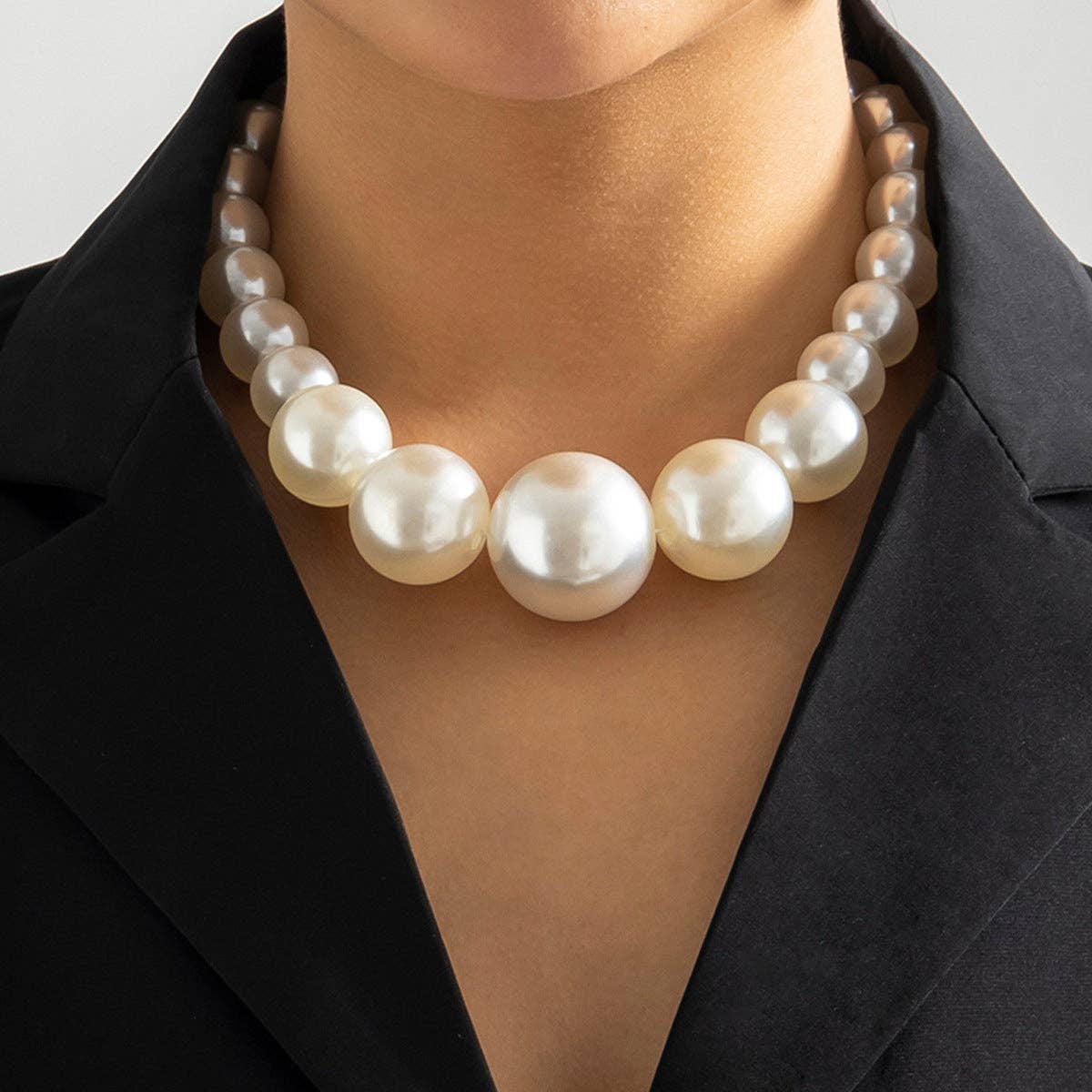 Vintage Style Faux Pearl Beaded Necklace Artisan Design Jewelry