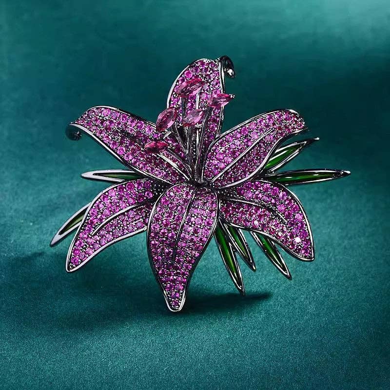 Luxury Lily Brooch Elegant Floral Brooch with Rhinestones