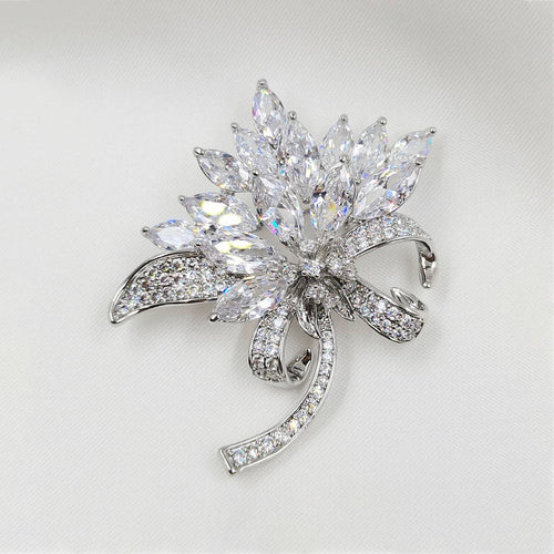 Exquisite Floral Brooch Luxury Blue Flower Pin for Women